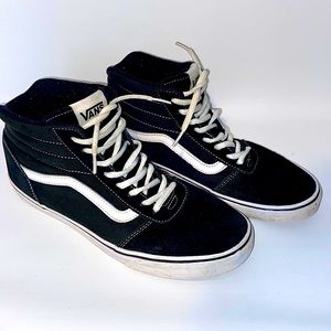 Men's Vans Size 9.0, Used Decent Condition, Multi Color, Msrp $70